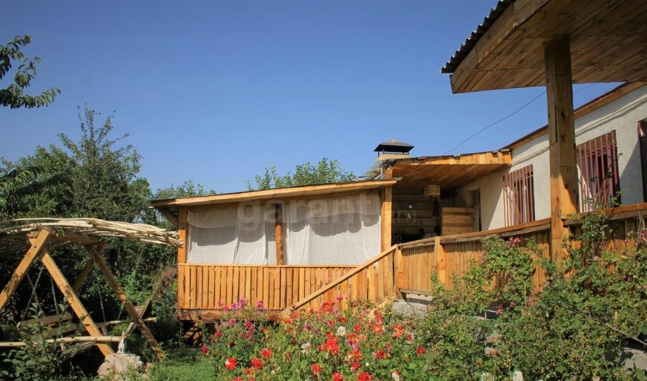 Armen'S B&B Sevan Exteriör bild