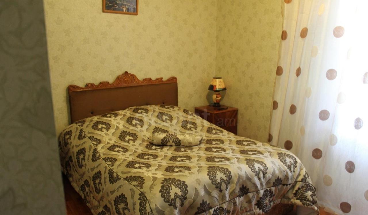 Armen'S B&B Sevan Exteriör bild